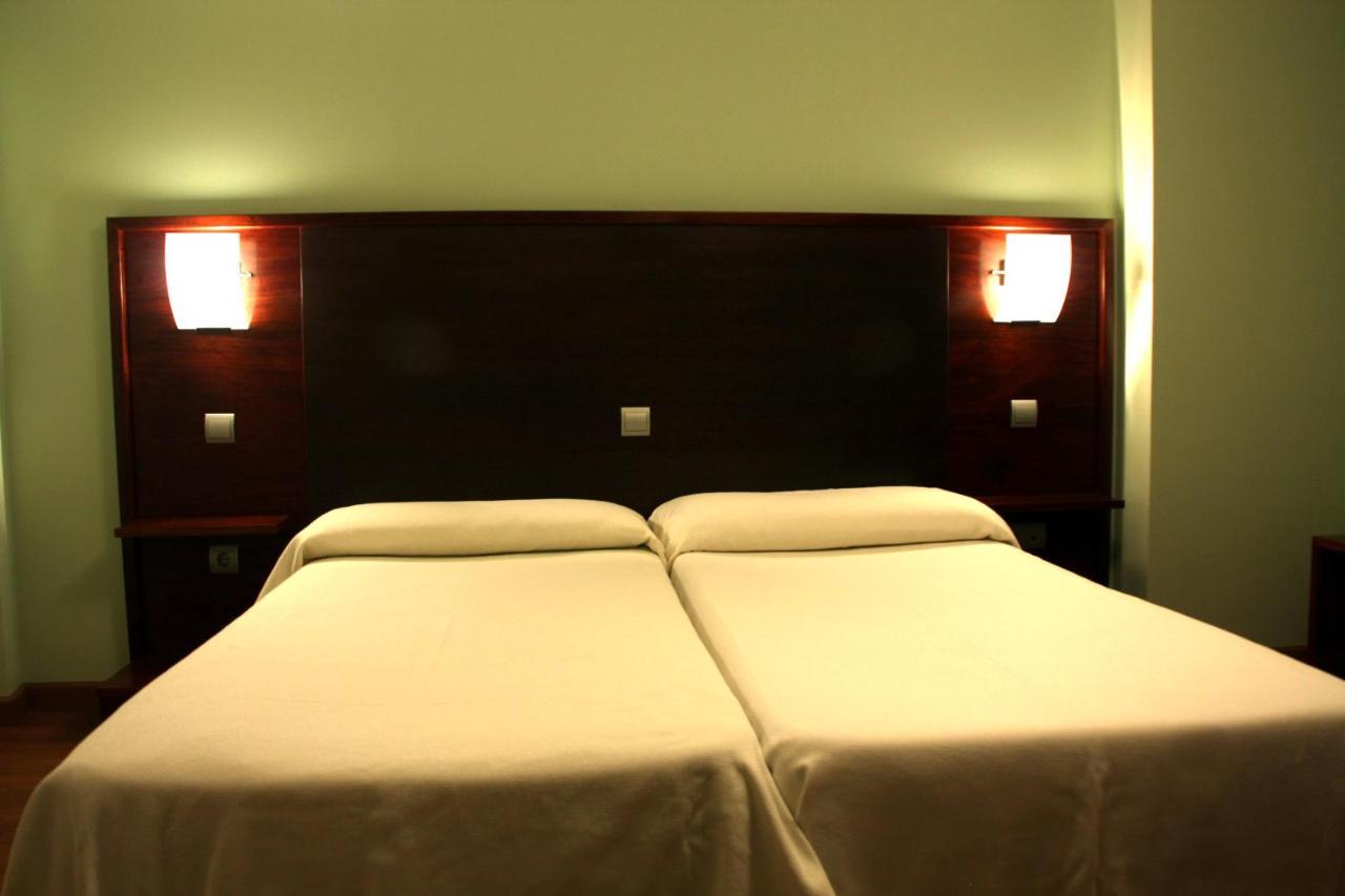 Hotel Tremazal Guardo Luaran gambar